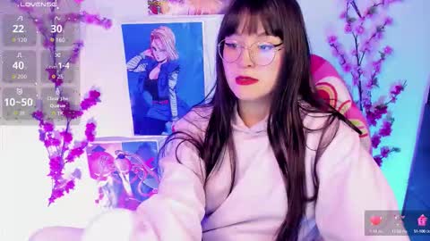     online show from 13, 10, 2025