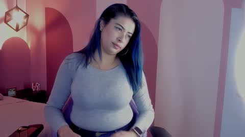 _valeryboobs_ online show from 18, 12, 2025