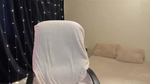 Snapshot of _vallylove chatting on 6, 3, 2025 _vallylove online show from 6, 3, 2025