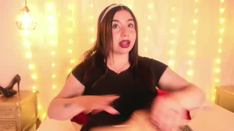 Karina online show from 28, 10, 2025