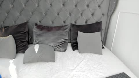 Snapshot of _vix555_ chatting on 3, 1, 2025 Vix online show from 3, 1, 2025