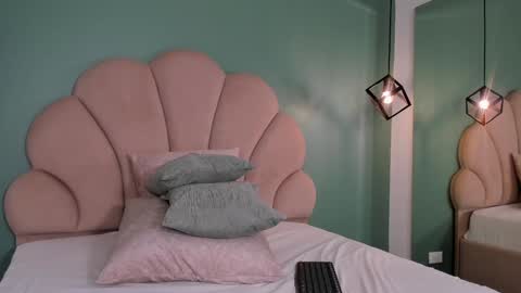 Snapshot of _vix555_ chatting on 3, 2, 2025 Vix online show from 3, 2, 2025