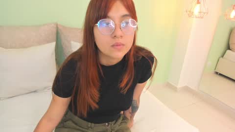 Snapshot of _vix555_ chatting on 4, 2, 2025 Vix online show from 4, 2, 2025