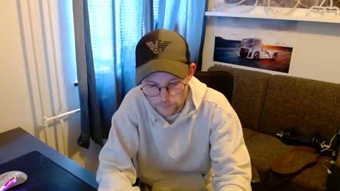 _whoisthatguy_ online show from 7, 6, 2026
