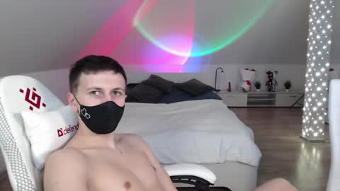 Nicole  Thomas  Dave online show from 12, 3, 2025