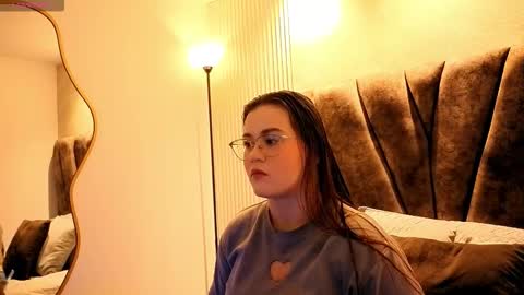 zoe online show from 5, 2, 2026