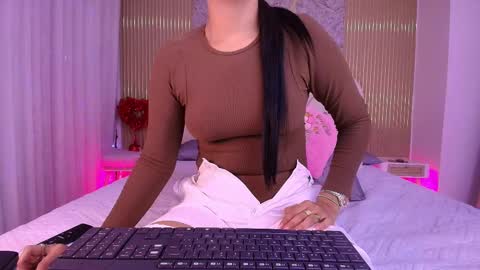 Aisha online show from 23, 2, 2026