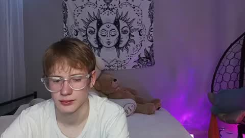 Kris Michael online show from 23, 7, 2026