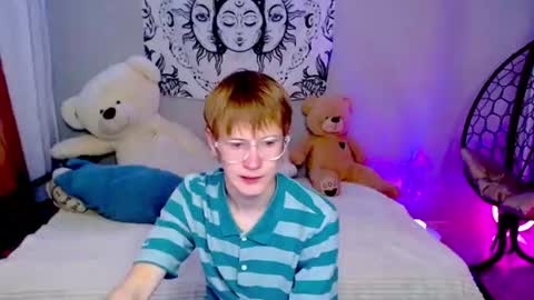Kris Michael online show from 28, 7, 2026
