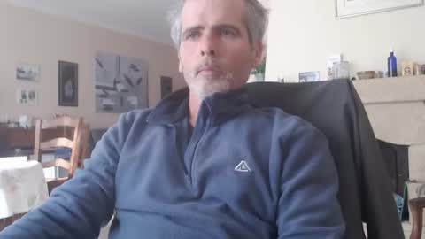 Snapshot of aalex1717 chatting on 2, 12, 2024 Aalex1717 online show from 2, 12, 2024