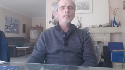 Aalex1717 online show from 5, 4, 2026