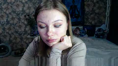 Snapshot of aalicebubble chatting on 12, 9, 2025 Alice online show from 12, 9, 2025