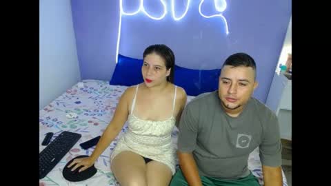 Snapshot of aangel996 chatting on 5, 5, 2026 Laura y Angel online show from 5, 5, 2026