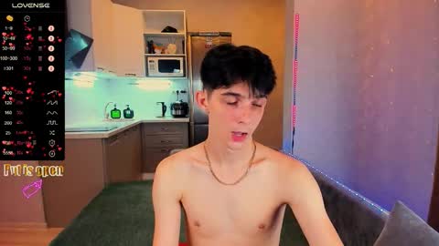 Aaron Bang online show from 30, 9, 2025