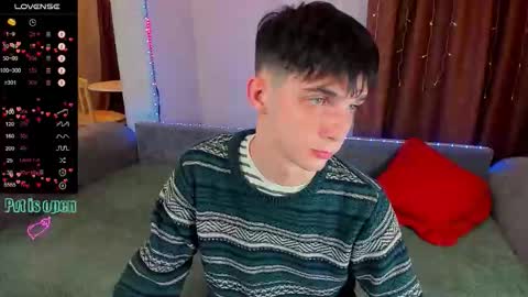 Aaron Bang online show from 27, 10, 2025