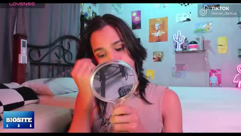 Aaron  online show from 5, 2, 2026