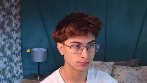 Aaron Ezequiel online show from 30, 6, 2026
