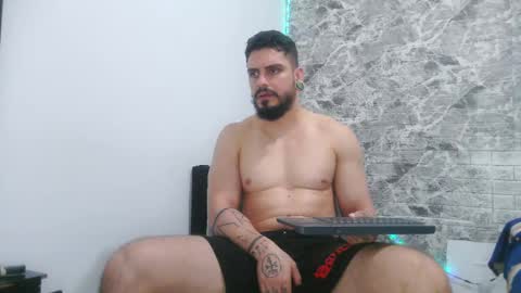 Aaron kwok online show from 8, 3, 2025