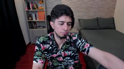 Aaron online show from 18, 12, 2024