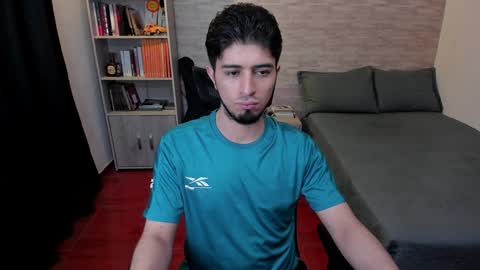 Aaron online show from 1, 1, 2025