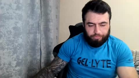 Snapshot of aaron_royal chatting on 11, 7, 2026 Davin tayl online show from 11, 7, 2026