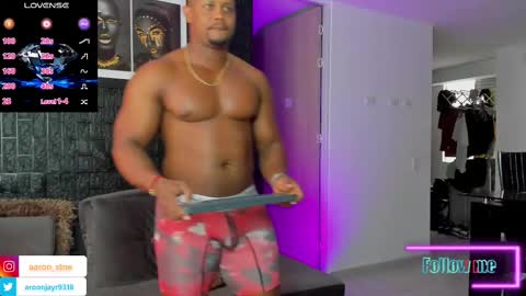 Aaron online show from 5, 3, 2025