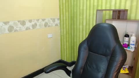 im NiallDun online show from 13, 2, 2025