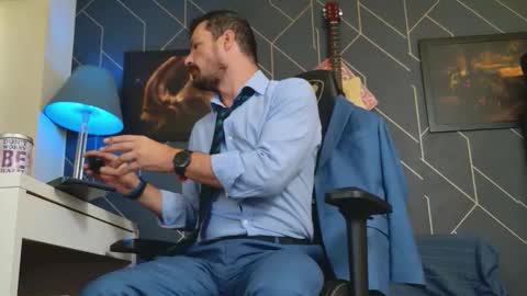 Aaron online show from 11, 9, 2025