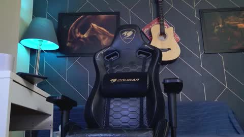 Snapshot of aaronbomer chatting on 18, 2, 2026 Aaron online show from 18, 2, 2026