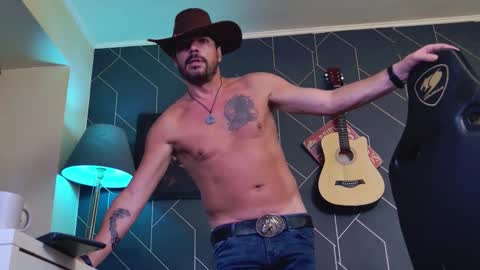 Snapshot of aaronbomer chatting on 20, 2, 2026 Aaron online show from 20, 2, 2026