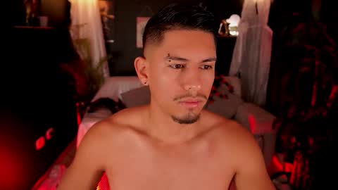 Snapshot of aaronfox_ chatting on 2, 10, 2025 AARON online show from 2, 10, 2025