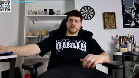 Aaron  online show from 16, 7, 2026