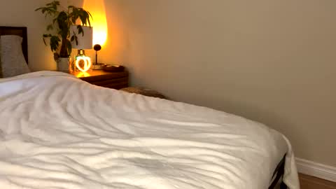 Abbie online show from 10, 2, 2025