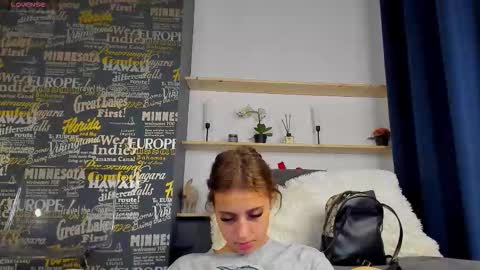 Snapshot of abbieraye chatting on 12, 9, 2025 abbieraye online show from 12, 9, 2025