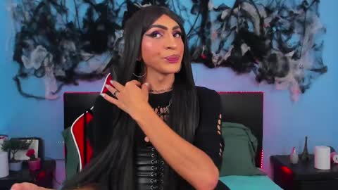 Abbigail Fuster  online show from 9, 12, 2024