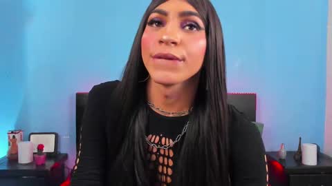 Abbigail Fuster  online show from 22, 12, 2024