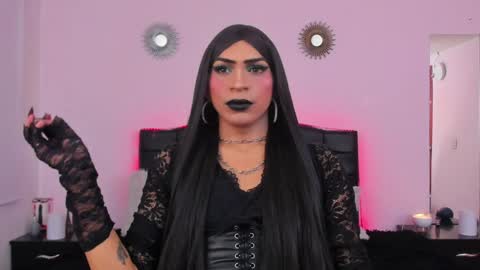 Abbigail Fuster  online show from 3, 2, 2025