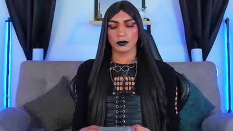 Abbigail Fuster  online show from 17, 7, 2026