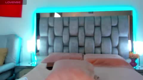 abby_blue01 online show from 8, 1, 2025