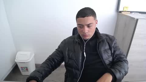 abby jhones2 online show from 23, 12, 2024