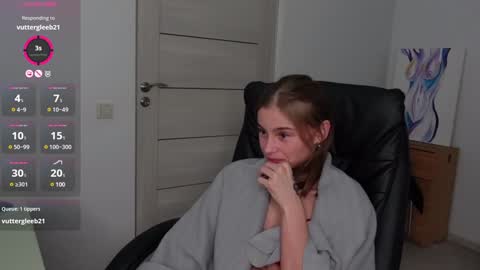 Snapshot of abby_laker chatting on 4, 12, 2024 ABBY LAKER online show from 4, 12, 2024