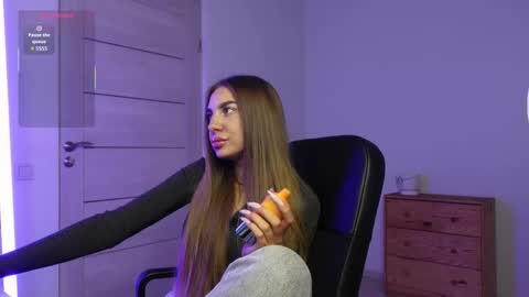 Snapshot of abby_laker chatting on 18, 9, 2025 ABBY LAKER online show from 18, 9, 2025