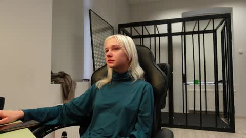 Snapshot of abby_laker chatting on 27, 9, 2025 ABBY LAKER online show from 27, 9, 2025