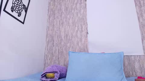 Snapshot of abby_pratt chatting on 8, 9, 2025 Abby online show from 8, 9, 2025