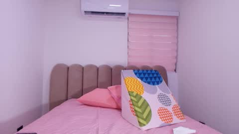 Snapshot of abby_pratt chatting on 1, 12, 2025 Abby online show from 1, 12, 2025