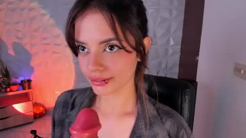 Snapshot of abby_saenz01 chatting on 15, 7, 2026 Abby Saenz online show from 15, 7, 2026