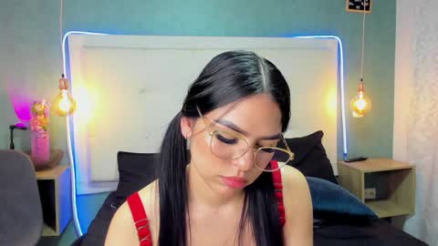 Snapshot of abbydixon1 chatting on 8, 12, 2024 Abby Dixon online show from 8, 12, 2024