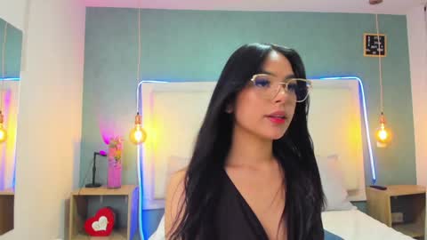 Snapshot of abbydixon1 chatting on 13, 12, 2024 Abby Dixon online show from 13, 12, 2024