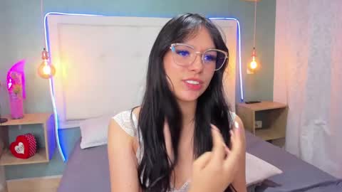 Snapshot of abbydixon1 chatting on 25, 1, 2025 Abby Dixon online show from 25, 1, 2025