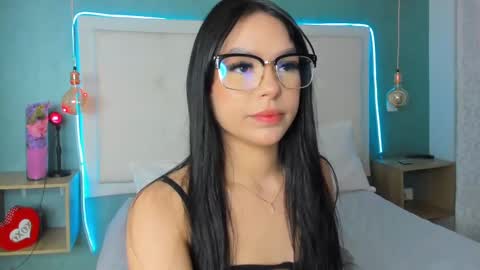 Snapshot of abbydixon1 chatting on 22, 2, 2025 Abby Dixon online show from 22, 2, 2025
